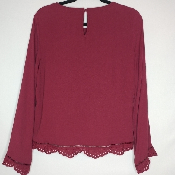NWT Storee Eyelet Embroidered Blouse - Picture 11 of 14